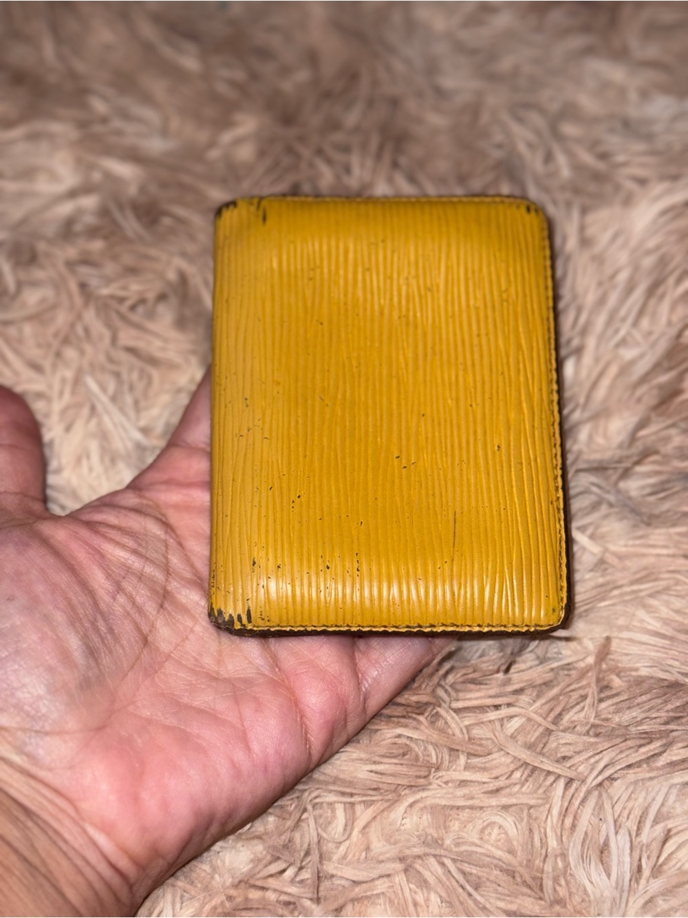 Louis Vuitton Vintage Yellow Epi Porte 2 Cartes Vertical ID Pass Case
